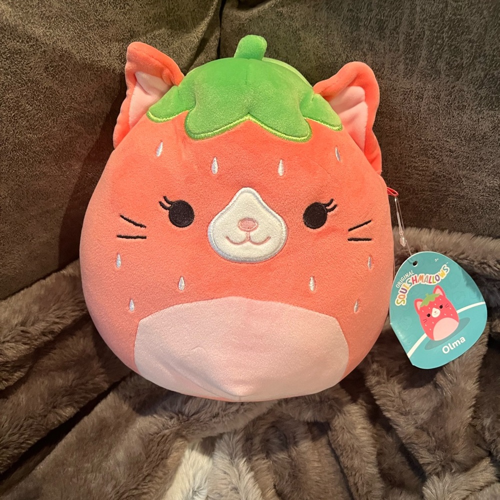 8” Strawberry Cat Squishmallows